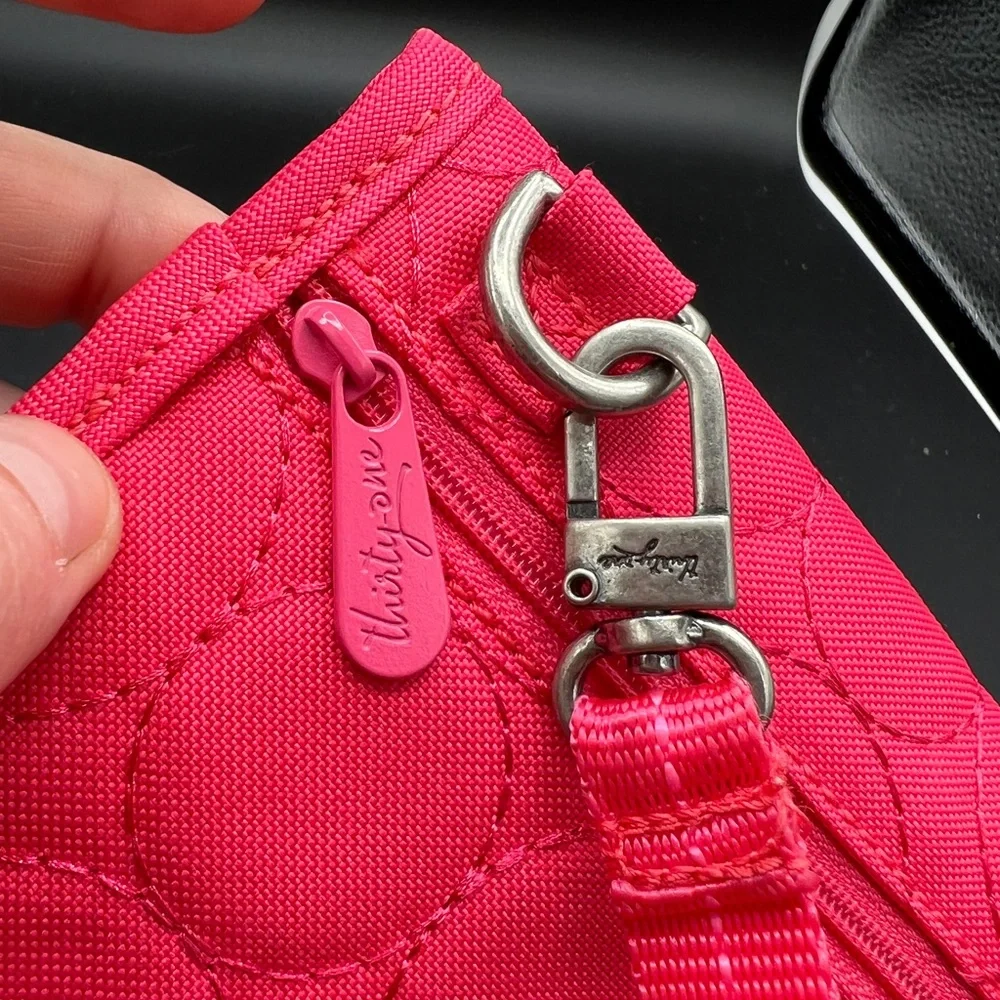Thirty One Pink “Vary You” Quilted Crossbody Organizer Wallet Bag‎ 7